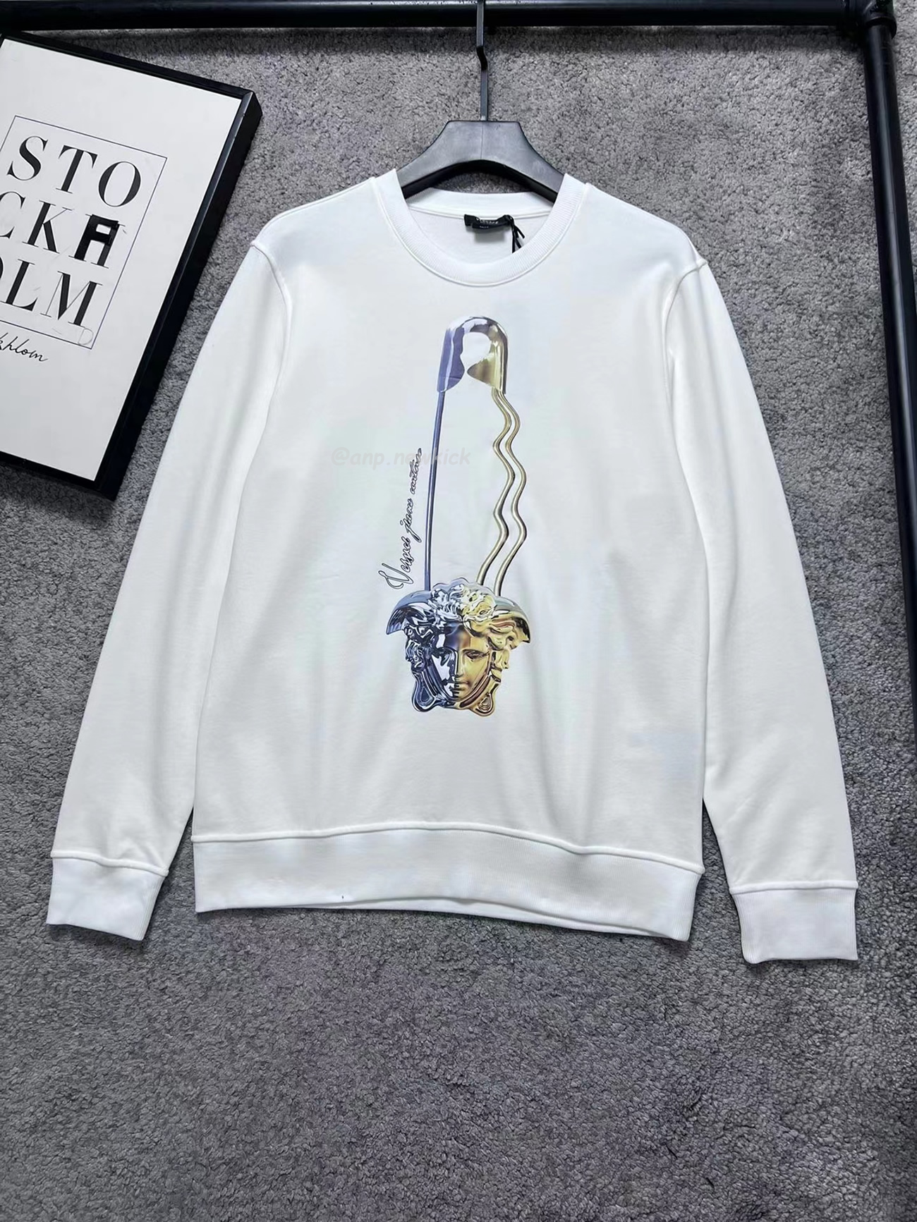 Versace Pattern Medusa Logo Printed Cotton T Shirt (11) - www.newkick.vip